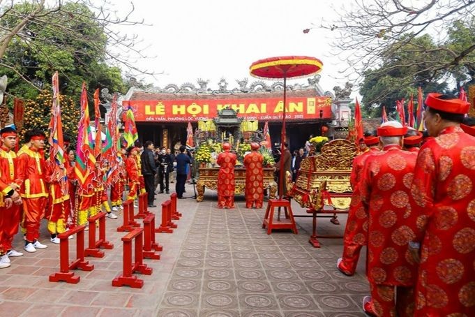 Ý nghĩa của Ấn đền trần trong tâm thức người Việt